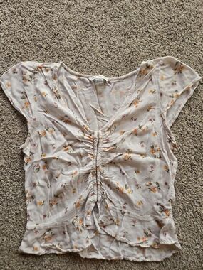 American Eagle Outfitters Light Pink Floral Ruched Tie-Front Blouse
